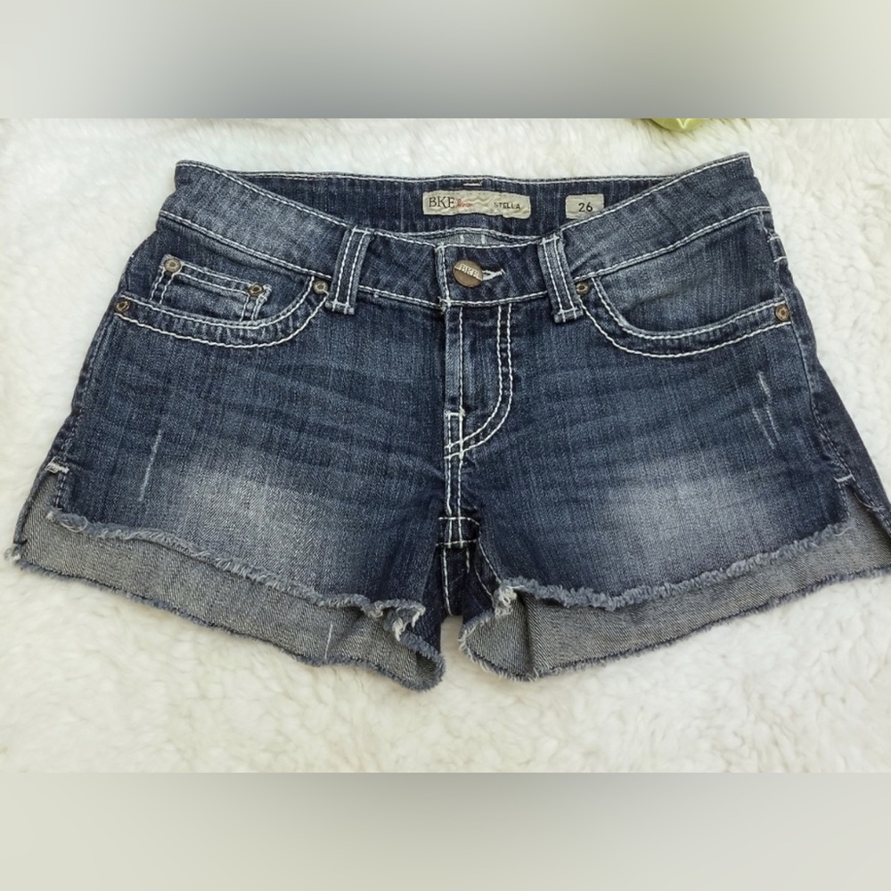 BKE Denim Stella Shorts - Size 26
